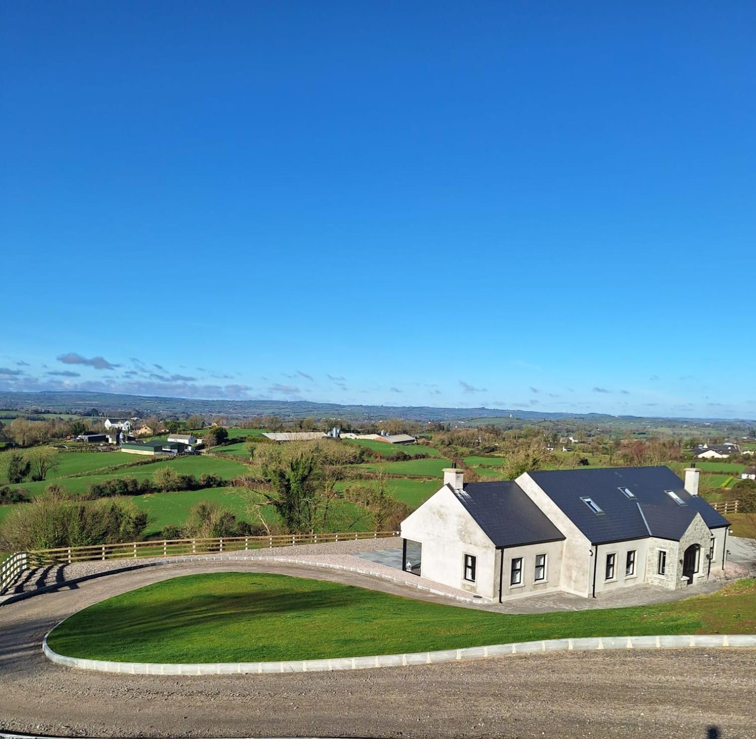 Crohill Hideaway Villa Newry Bagian luar foto